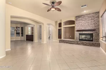 18322 W Sweet Acacia Drive, Goodyear, AZ 85338 - Photo 11