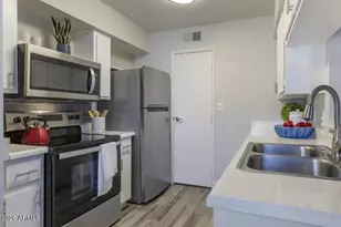 17031 N 11th Ave, Phoenix, AZ 85023 - Photo 3