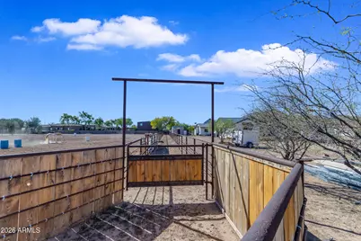 37522 N 7th Avenue, Phoenix, AZ 85086 - Photo 13