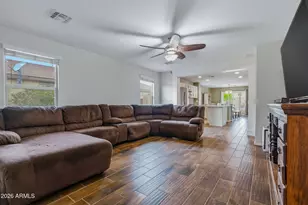 17646 W Maya Way, Surprise, AZ 85387 - Photo 7