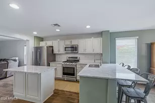 17646 W Maya Way, Surprise, AZ 85387 - Photo 5