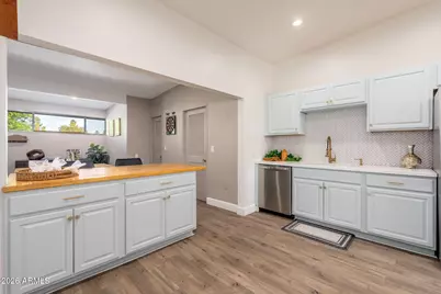 6126 N 12th Place #9, Phoenix, AZ 85014 - Photo 15