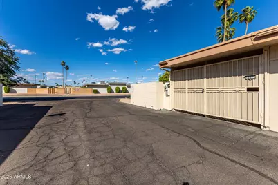 10921 W Coggins Drive, Sun City, AZ 85351 - Photo 7