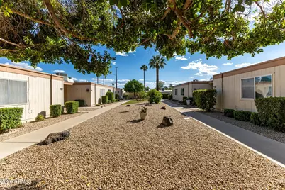 10921 W Coggins Drive, Sun City, AZ 85351 - Photo 3