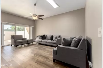 10921 W Coggins Drive, Sun City, AZ 85351 - Photo 9