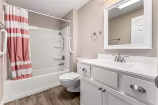 10921 W Coggins Dr, Sun City, AZ 85351 - Photo 5