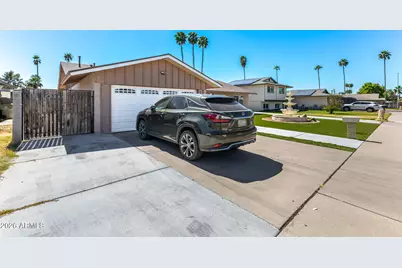 4839 W Kaler Circle, Glendale, AZ 85301 - Photo 11