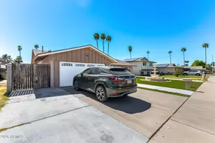 4839 W Kaler Cir, Glendale, AZ 85301 - Photo 11