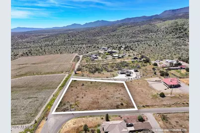 000 E Windmill Lane E #'-', Clarkdale, AZ 86324 - Photo 5