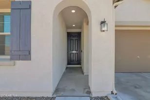 8503 W Peppertree Ln, Glendale, AZ 85305 - Photo 3