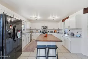 2985 W Goldmine Mountain Dr, San Tan Valley, AZ 85144 - Photo 3