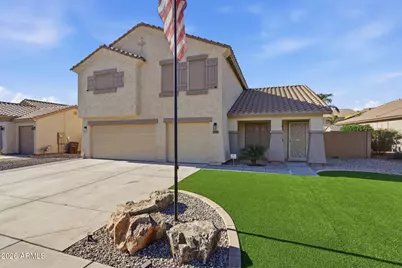 2985 W Goldmine Mountain Drive, San Tan Valley, AZ 85144 - Photo 1