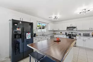 2985 W Goldmine Mountain Dr, San Tan Valley, AZ 85144 - Photo 21