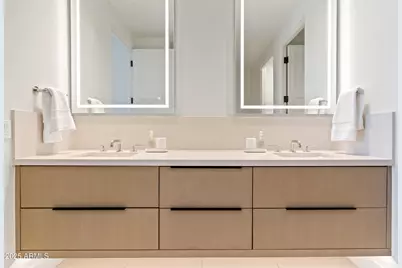 5000 N Camelback Ridge Drive #Unit 302, Scottsdale, AZ 85251 - Photo 21