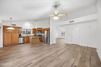 626 W Sherri Drive, Gilbert, AZ 85233 - Photo 11