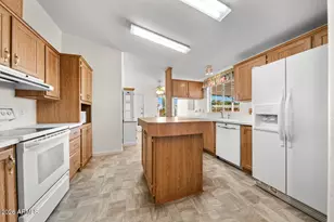 17200 W Bell Rd, Surprise, AZ 85374 - Photo 7