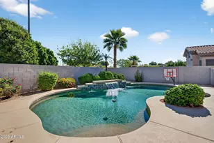 654 E Hampton Ct, Gilbert, AZ 85295 - Photo 61