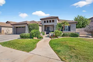 654 E Hampton Ct, Gilbert, AZ 85295 - Photo 3