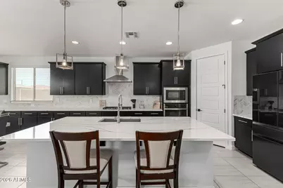 18612 W Butler Drive, Waddell, AZ 85355 - Photo 11