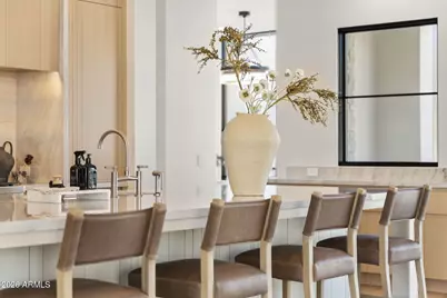 4220 N 57th Place, Phoenix, AZ 85018 - Photo 11