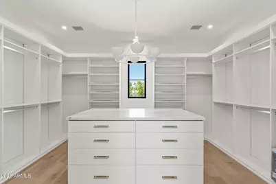 4220 N 57th Place, Phoenix, AZ 85018 - Photo 29