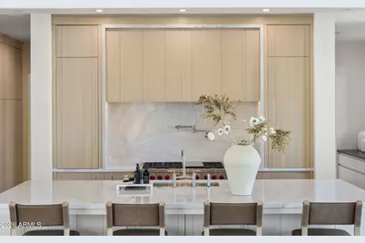 4220 N 57th Place, Phoenix, AZ 85018 - Photo 13