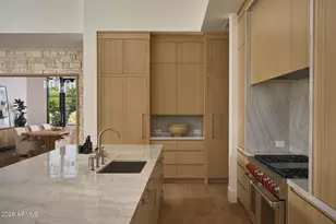 4220 N 57th Pl, Phoenix, AZ 85018 - Photo 11