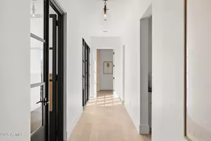 4220 N 57th Pl, Phoenix, AZ 85018 - Photo 27