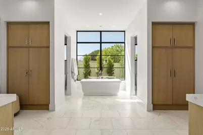 4220 N 57th Place, Phoenix, AZ 85018 - Photo 25