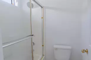 2046 W Columbine Dr, Phoenix, AZ 85029 - Photo 21