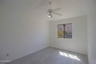 2046 W Columbine Dr, Phoenix, AZ 85029 - Photo 13