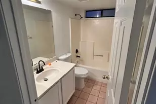 2046 W Columbine Dr, Phoenix, AZ 85029 - Photo 17