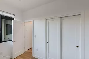 4220 N 32nd St, Phoenix, AZ 85018 - Photo 5