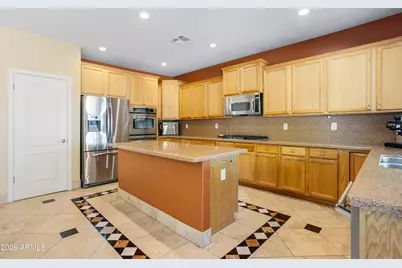 2700 E Yellowstone Place, Chandler, AZ 85249 - Photo 5