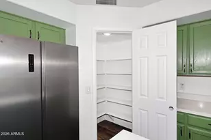 9920 N 57th Dr, Glendale, AZ 85302 - Photo 15