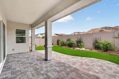 3651 E Constance Way, Phoenix, AZ 85042 - Photo 31