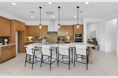 3651 E Constance Way, Phoenix, AZ 85042 - Photo 9