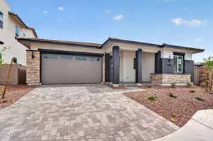 3651 E Constance Wy, Phoenix, AZ 85042 - Photo 3