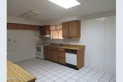211 Dragoon Street, Huachuca City, AZ 85616 - Photo 3