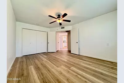 10949 W Coggins Drive, Sun City, AZ 85351 - Photo 7