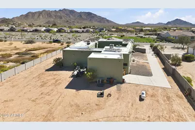 2948 E Watford Court, Queen Creek, AZ 85142 - Photo 3