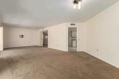 10320 W Loma Blanca Drive, Sun City, AZ 85351 - Photo 11