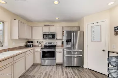 12842 W Dreyfus Drive, El Mirage, AZ 85335 - Photo 13