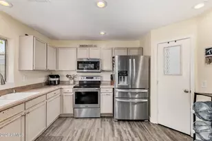 12842 W Dreyfus Dr, El Mirage, AZ 85335 - Photo 13