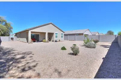 36131 W Seville Drive, Maricopa, AZ 85138 - Photo 31