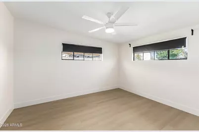 3319 E Monte Vista Road, Phoenix, AZ 85008 - Photo 11