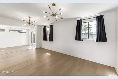 3319 E Monte Vista Road, Phoenix, AZ 85008 - Photo 9