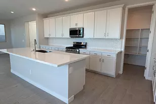 8929 E Covina St, Mesa, AZ 85207 - Photo 5