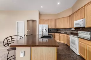 7864 E Laurel St, Mesa, AZ 85207 - Photo 19