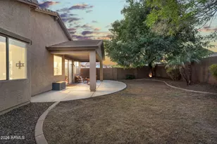 18440 W Surprise Farms Loop N, Surprise, AZ 85388 - Photo 37